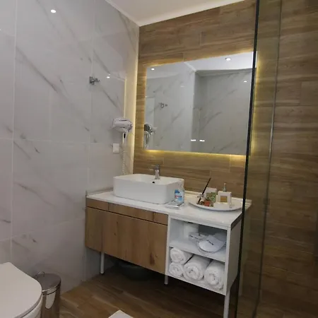 Deluxe Apartment Lákones