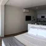 Deluxe